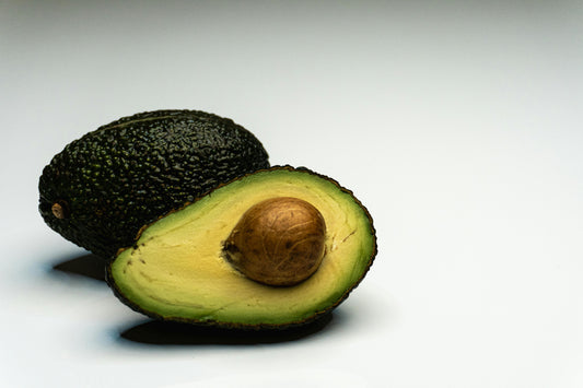 Avocado Oil for Skin: The Nutrient-Dense Moisturizer